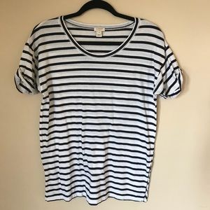💥 Sale !!!! 3 for $ 24. J Crew t shirt .